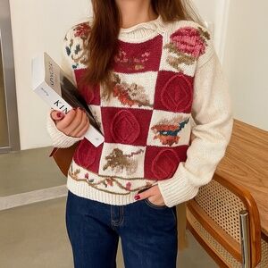 Grandma Core Vintage Floral Patchwork Sweater‎ Cream and Red Longline Knit